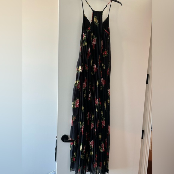 B. Darlin mFloral Pleated Maxi Dress womens size 6 - Picture 7 of 11